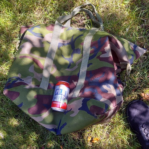 LL Bean Camo Adventure Large Duffle Bag Hunting Weekender Vacation Getaway Tote - Picture 7 of 14